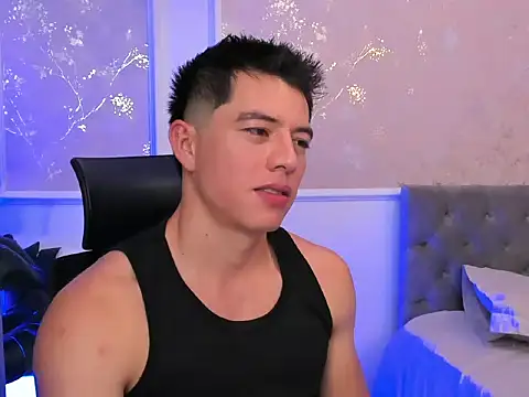 IanMancini's Live XXX Chat