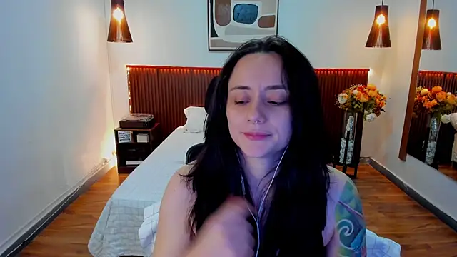 צ'אט XXX בשידור חי של KatherineBond