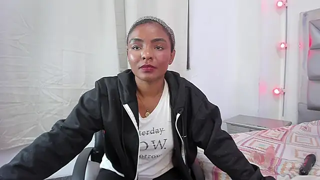 Show de KylieStarkx na webcam