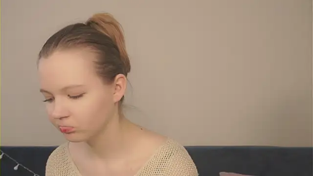 NaomiFess Live XXX-Chat