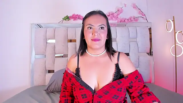 Antonella_Vega_ 现场XXX聊天