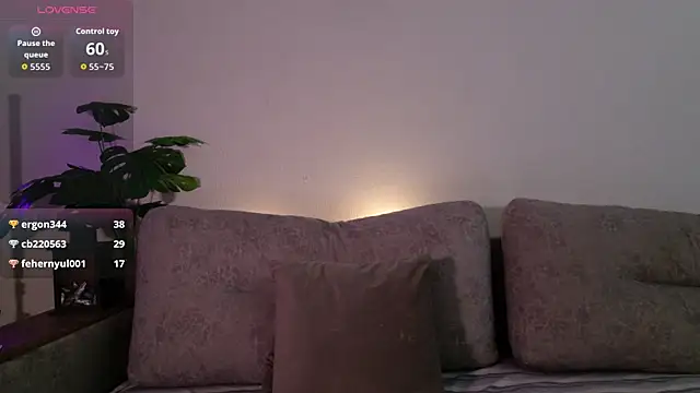 classy____n Live XXX chat