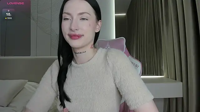 צ'אט XXX בשידור חי של JenniferQueen11