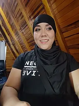 AmbarBurhan Pertunjukan Webcam