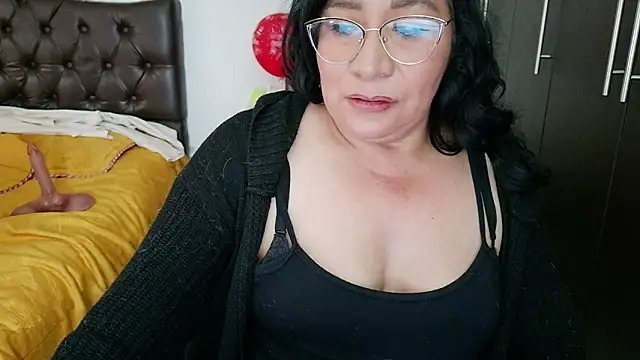 Chat +18 de Grace_mature_milf ao vivo