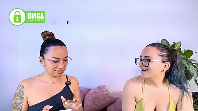Jules_n_Gia: απευθείας συνομιλία ΧΧΧ