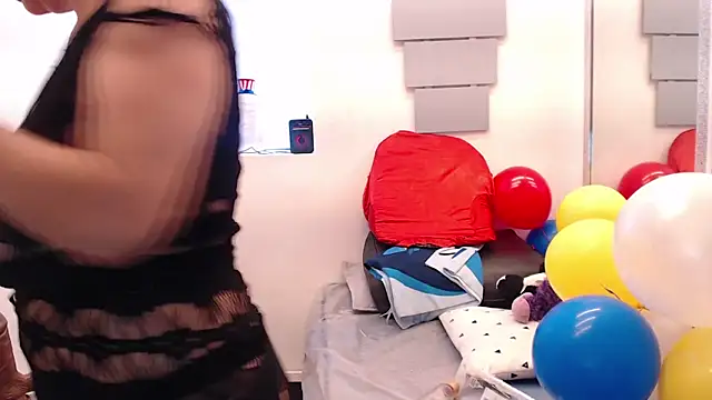 Chat +18 de eva_twiss ao vivo