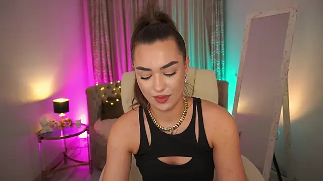 DevilishCandy Chat XXX in diretta