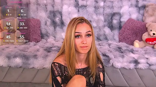 AmyKenttt Chat XXX in diretta