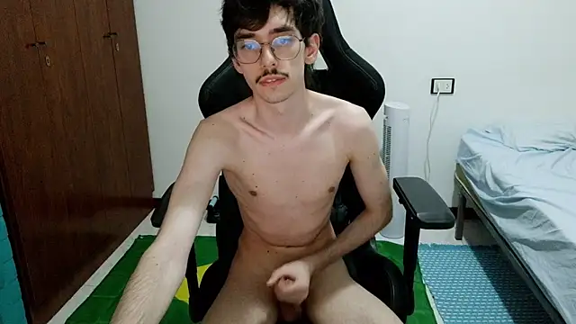 Živý XXX chat gabrielNovin17cm