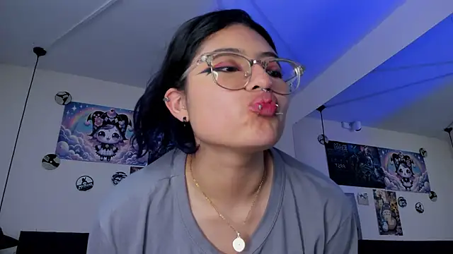 SabrinaV_ live XXX chat