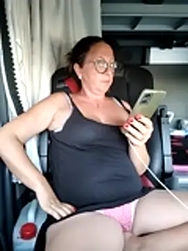 Chat XXX en directo de Milfa_nimfomana