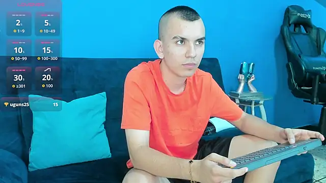 Rowan_Cley – Naživo XXX chat