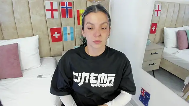 DinahCarter Chat XXX in diretta