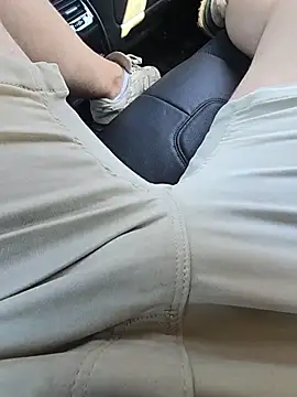 azagoul222 Show in webcam