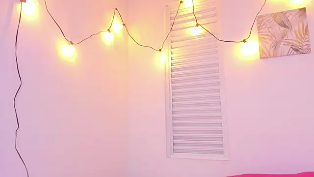 VictoriaaLopez Adlı Modelin Canlı XXX Sohbeti