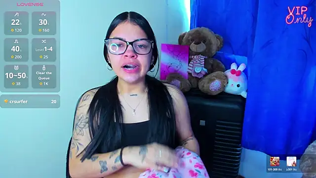צ'אט XXX בשידור חי של angelina_77