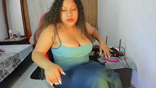 Lunastar02 Live XXX-chat