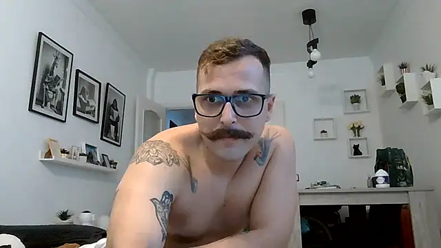 yanick931 élő XXX-chatje