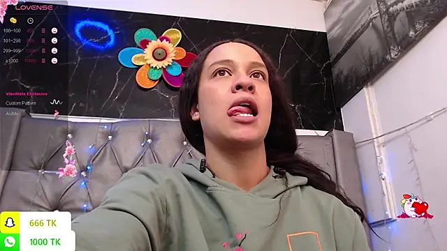 LAILAGUMMYn Live XXX chat