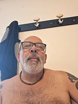 Pertunjukan Kamera Web Dragodoro70