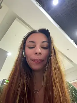 CrystalClean's Live XXX Chat
