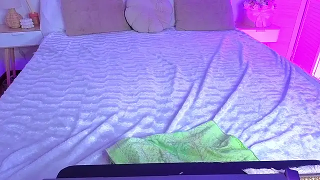 Erika_bestboobsのライブXXXチャット