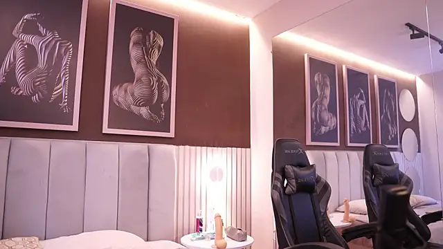 Luxa_Velvet élő XXX-chatje