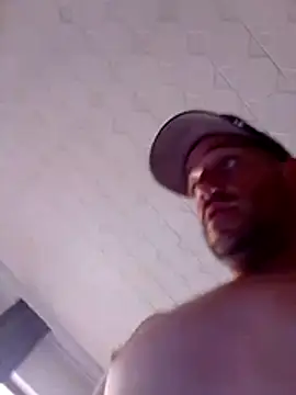 Codymc89's Live XXX Chat