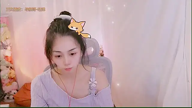 PuresnowのライブXXXチャット