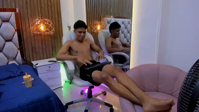 Colby_driscoll's Live XXX Chat