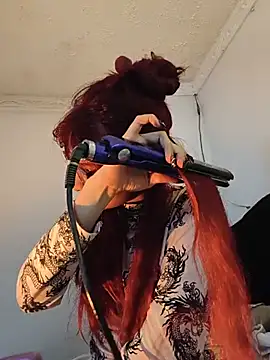 RedMeloddy Chat XXX live