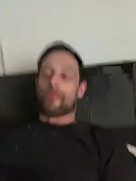 צ'אט XXX בשידור חי של Fitboy1992