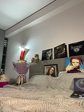 CurlyLara Live XXX-chat
