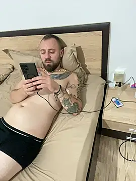 basmul97 webkamerás műsora