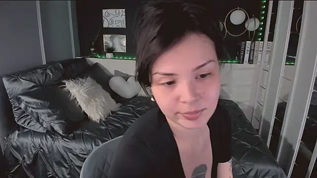 Maykinkya's Live XXX Chat
