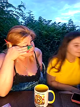 צ'אט XXX בשידור חי של Fox-Red2026