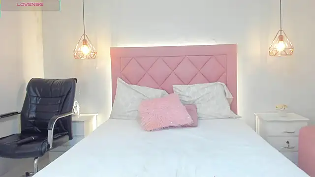 دردشة CharlotteCooper_ الجنسية المباشرة