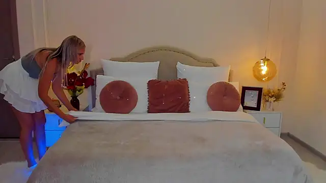 XXX chat uživo modela MissLoou