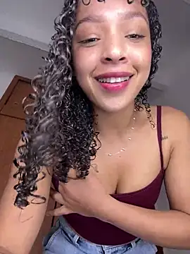 Czat XXX na żywo – Yasmin777_