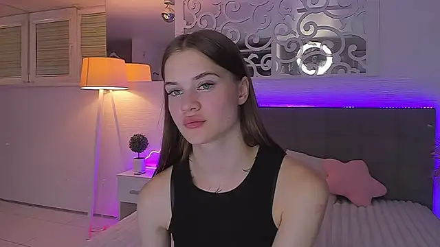LuisaClover Live XXX Chat