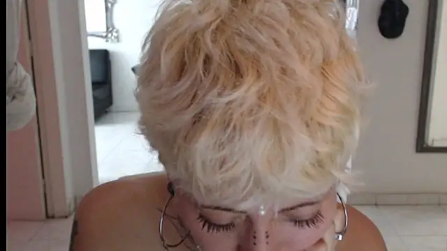 Chatroom XXX en direct de seley222
