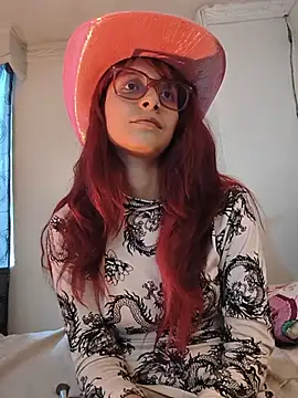 XXX chat uživo modela RedMeloddy