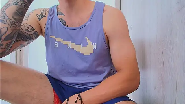 thomas_gun Live XXX Chat