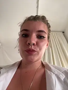 Holy_Tereza Live XXX Chat