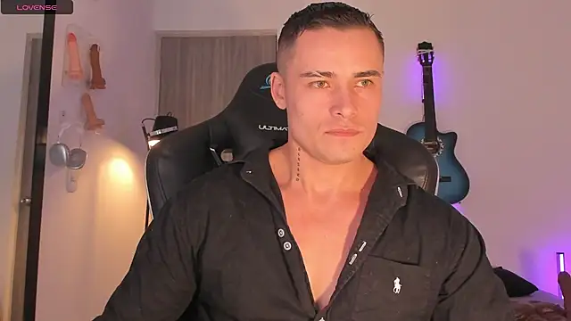 connorsmiith 网络视讯表演