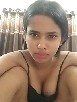 XXX chat uživo modela Jolly_Crazy
