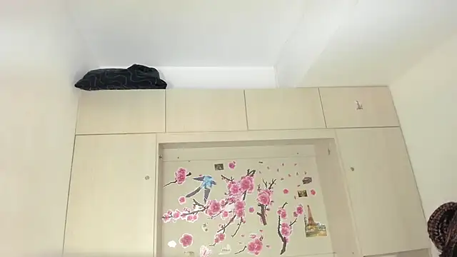 TaylorBloom: онлайн-секс-чат