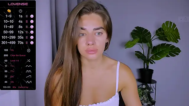 Marta--jess' Live XXX Chat