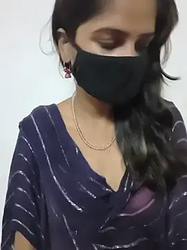 sexy_bhabhii 即時 XXX 聊天